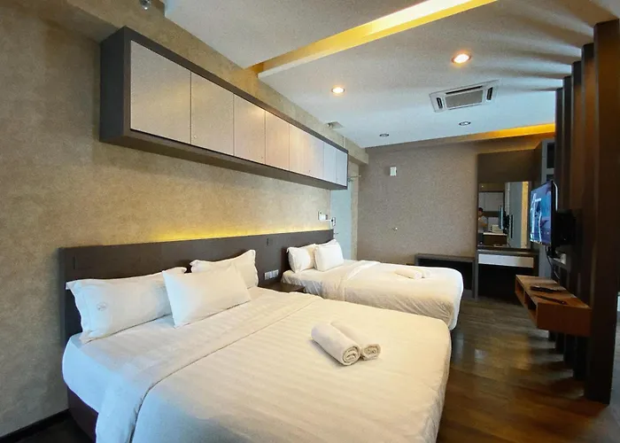 Aeropod Cactus Rail Suite With Balcony - Kota Kinabalu