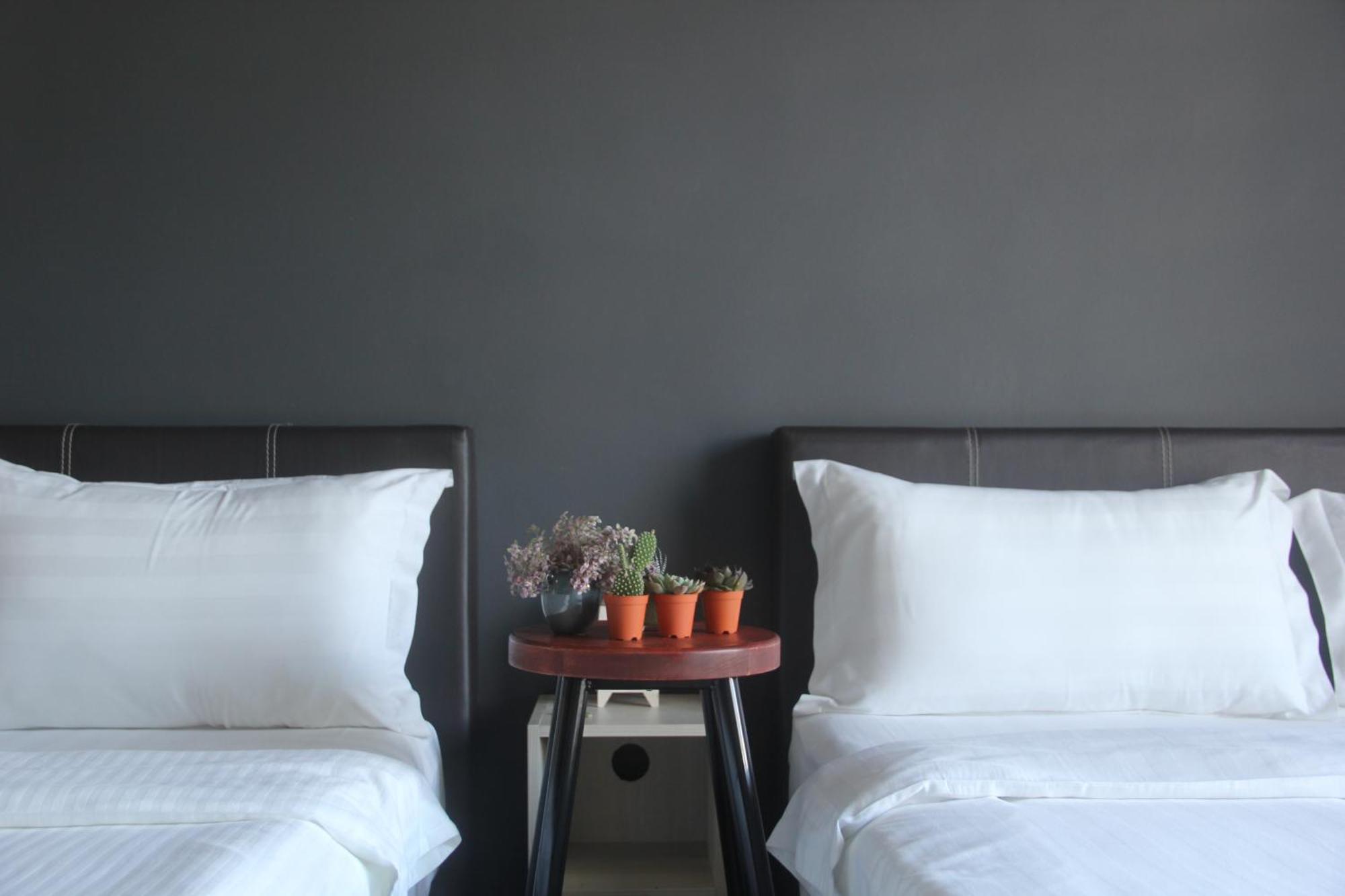Apartment Aeropod Cactus Rail With Balcony - Kota Kinabalu