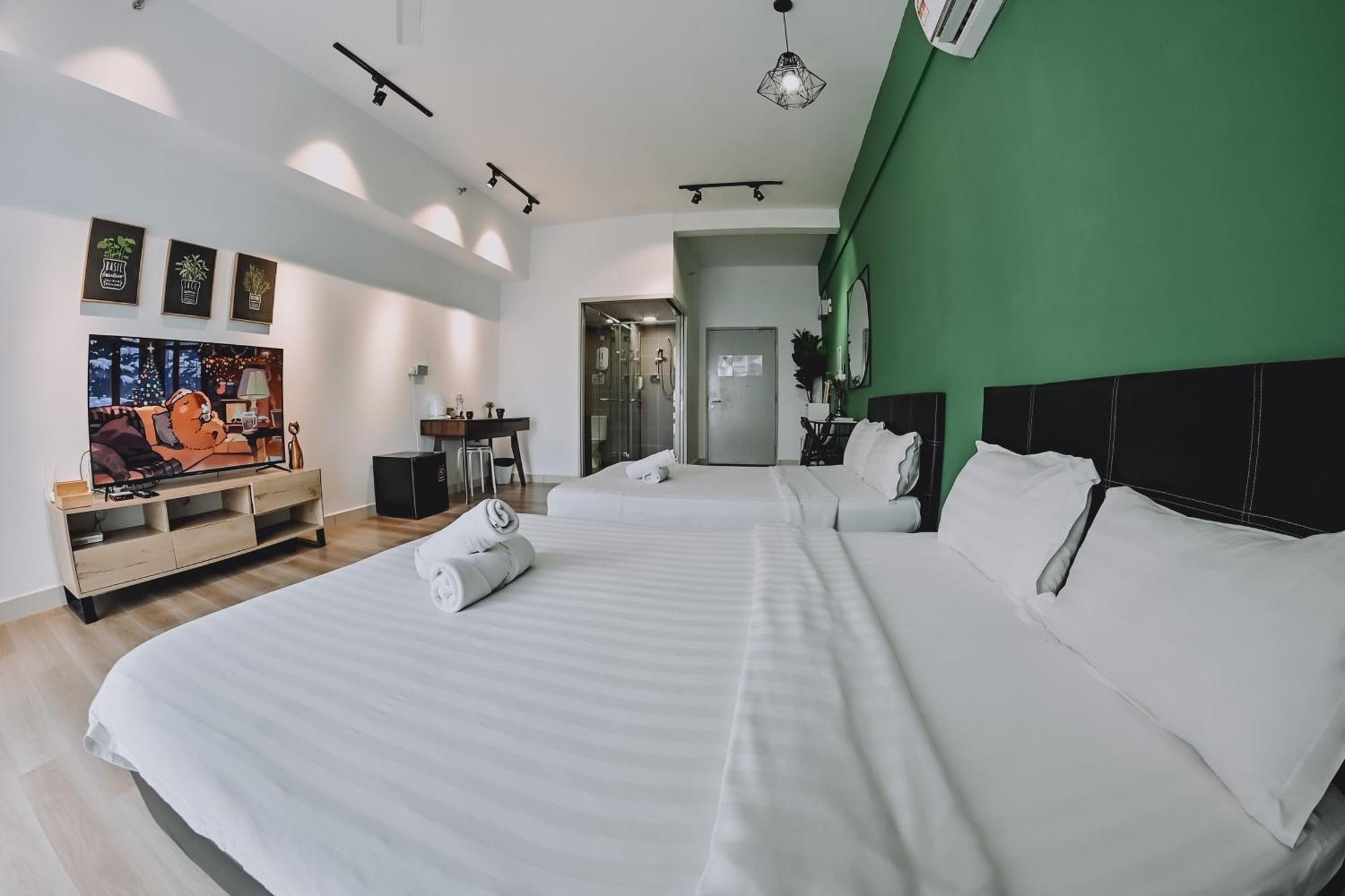 Apartment Aeropod Cactus Rail With Balcony - Kota Kinabalu