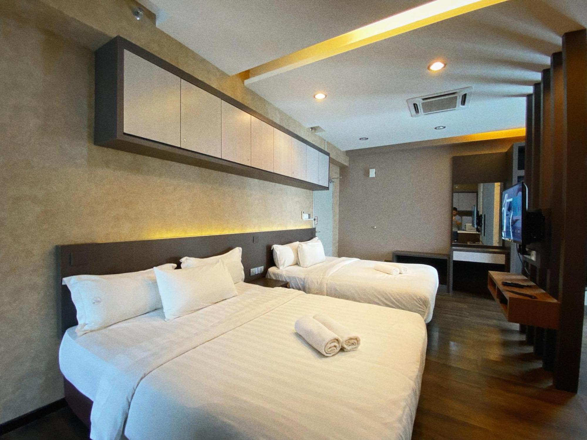 Aeropod Cactus Rail With Balcony - Apartment Kota Kinabalu